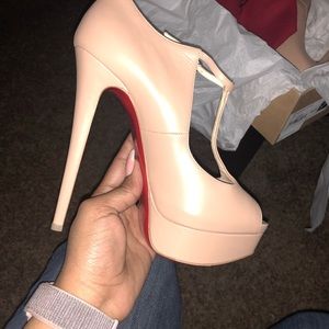 Authentic Christian Louboutin Alta Poppins Heels